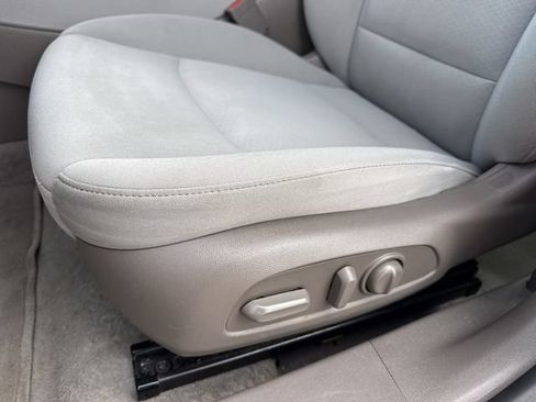 Used 2025 Chevrolet Malibu LT FWD image 32