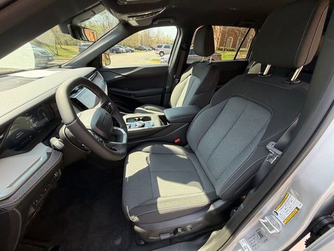 New 2026 Jeep Cherokee Laredo image 14