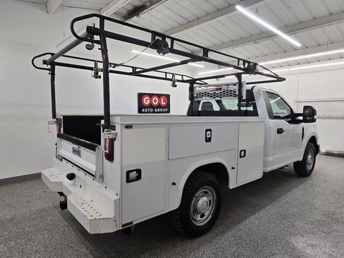 Used 2018 Ford F350 XL w/ Power Equipment Group image 10