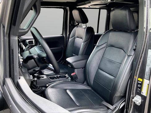 Certified 2022 Jeep Wrangler Unlimited Sahara image 21