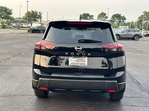 New 2026 Nissan Rogue SV w/ Cold Weather Package AWD/4WD image 5
