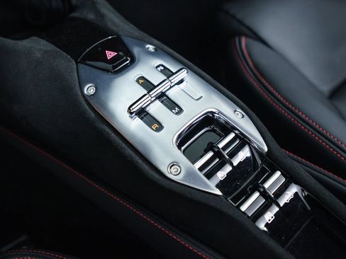 Used 2024 Ferrari SF90 Spider AWD/4WD image 61