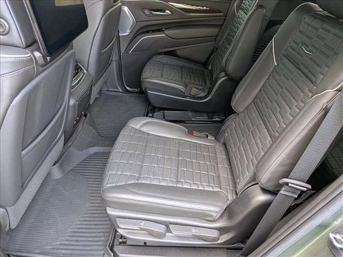 Used 2023 Cadillac Escalade Sport Platinum w/ LPO, ONYX Package image 16