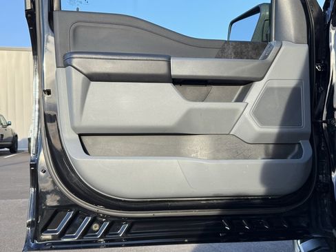 Used 2021 Ford F150 XLT w/ Equipment Group 302A High image 18