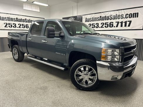 Used 2008 Chevrolet Silverado 2500 LT w/ 1LT Convenience Package AWD/4WD image 1