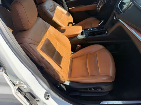 Used 2021 Cadillac XT5 Premium Luxury AWD/4WD image 24