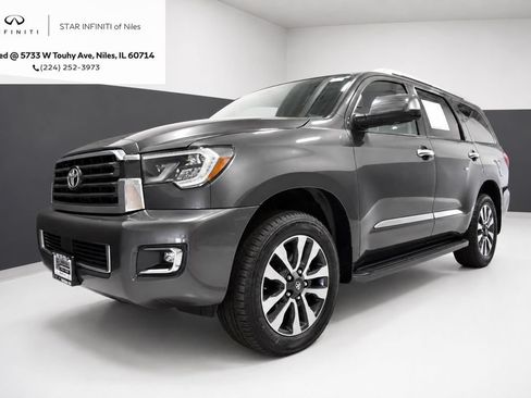Used 2018 Toyota Sequoia Limited w/ Safety & Convenience Package AWD/4WD image 1