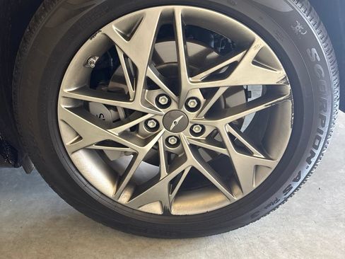 Used 2023 Genesis GV70 2.5T w/ Advanced Package AWD/4WD image 20
