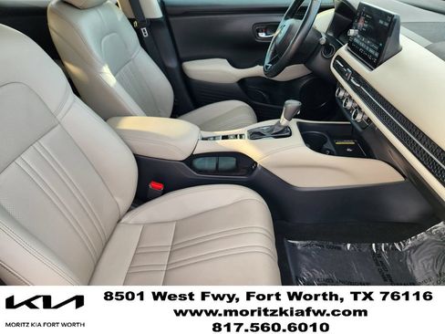 Used 2025 Honda HR-V EX-L image 12