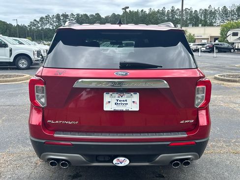 Used 2021 Ford Explorer Platinum w/ Equipment Group 601A AWD/4WD image 7