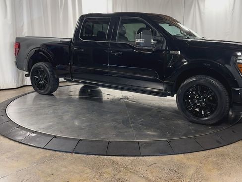 Used 2024 Ford F150 Platinum w/ FX4 Off-Road Package image 2