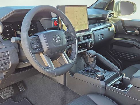 New 2025 Toyota Tacoma TRD Off-Road image 8