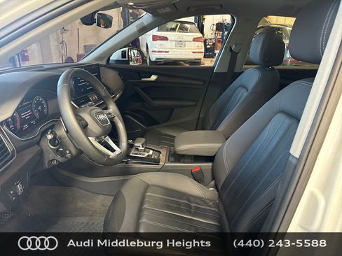 Used 2023 Audi Q5 2.0T Premium Plus w/ Premium Plus Package image 14