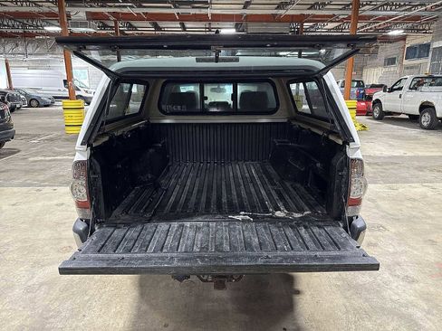 Used 2010 Toyota Tacoma 4x4 Double Cab image 11