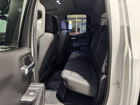 Used 2019 Chevrolet Silverado 1500 Custom Trail Boss image 8