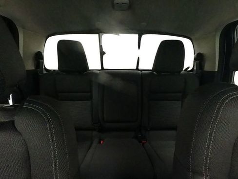 Used 2022 Nissan Frontier SV image 28