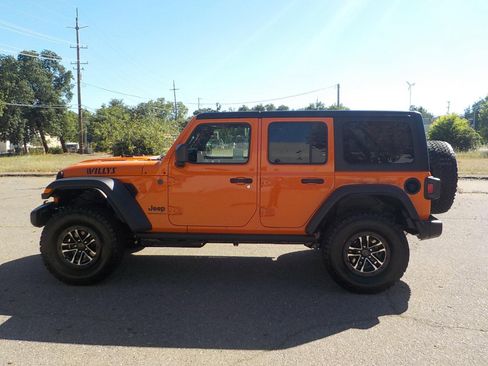 New 2026 Jeep Wrangler Unlimited Sport AWD/4WD image 19