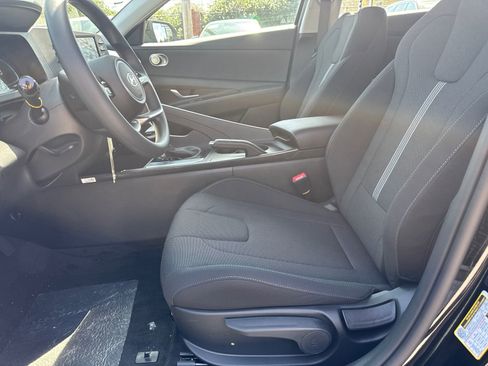 New 2026 Hyundai Elantra SE FWD image 10