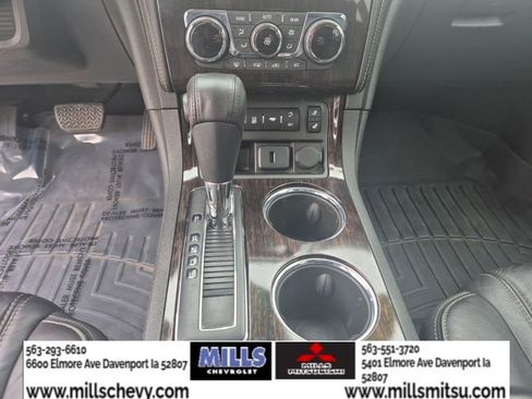 Used 2016 Chevrolet Traverse LT image 23