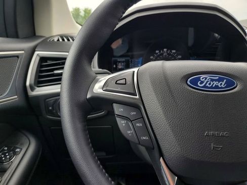 Used 2023 Ford Edge SEL w/ Convenience Package AWD/4WD image 12
