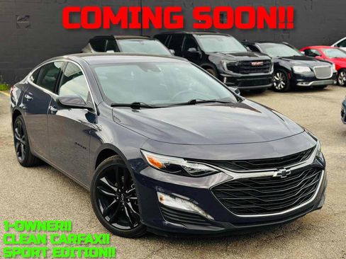 Used 2025 Chevrolet Malibu LT w/ Sport Edition FWD image 1