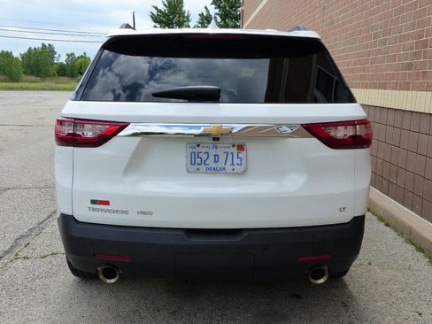 Used 2020 Chevrolet Traverse LT AWD/4WD image 9