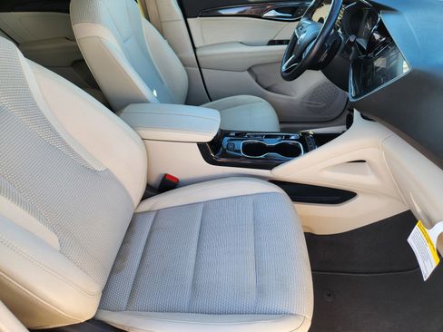 Used 2023 Buick Envision Preferred image 11