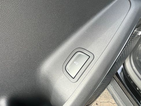 Used 2026 GMC Acadia AT4 w/ Super Cruise Package image 62