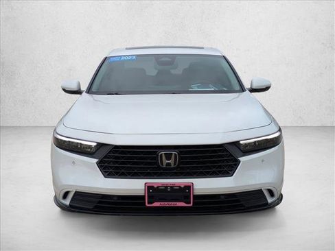 Certified 2023 Honda Accord EX-L image 2