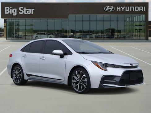 Used 2022 Toyota Corolla SE image 6