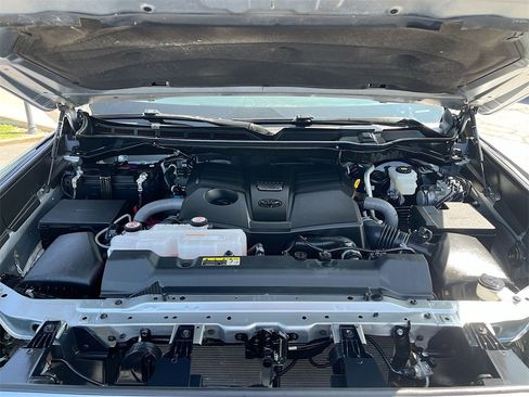 Used 2024 Toyota Tundra SR5 image 29