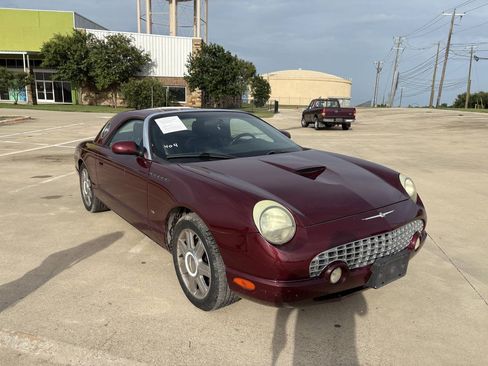 Used 2004 Ford Thunderbird RWD image 5