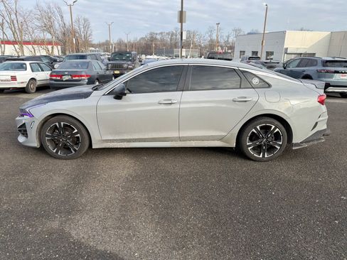 Used 2023 Kia K5 GT-Line w/ GT-Line Premium Package image 2