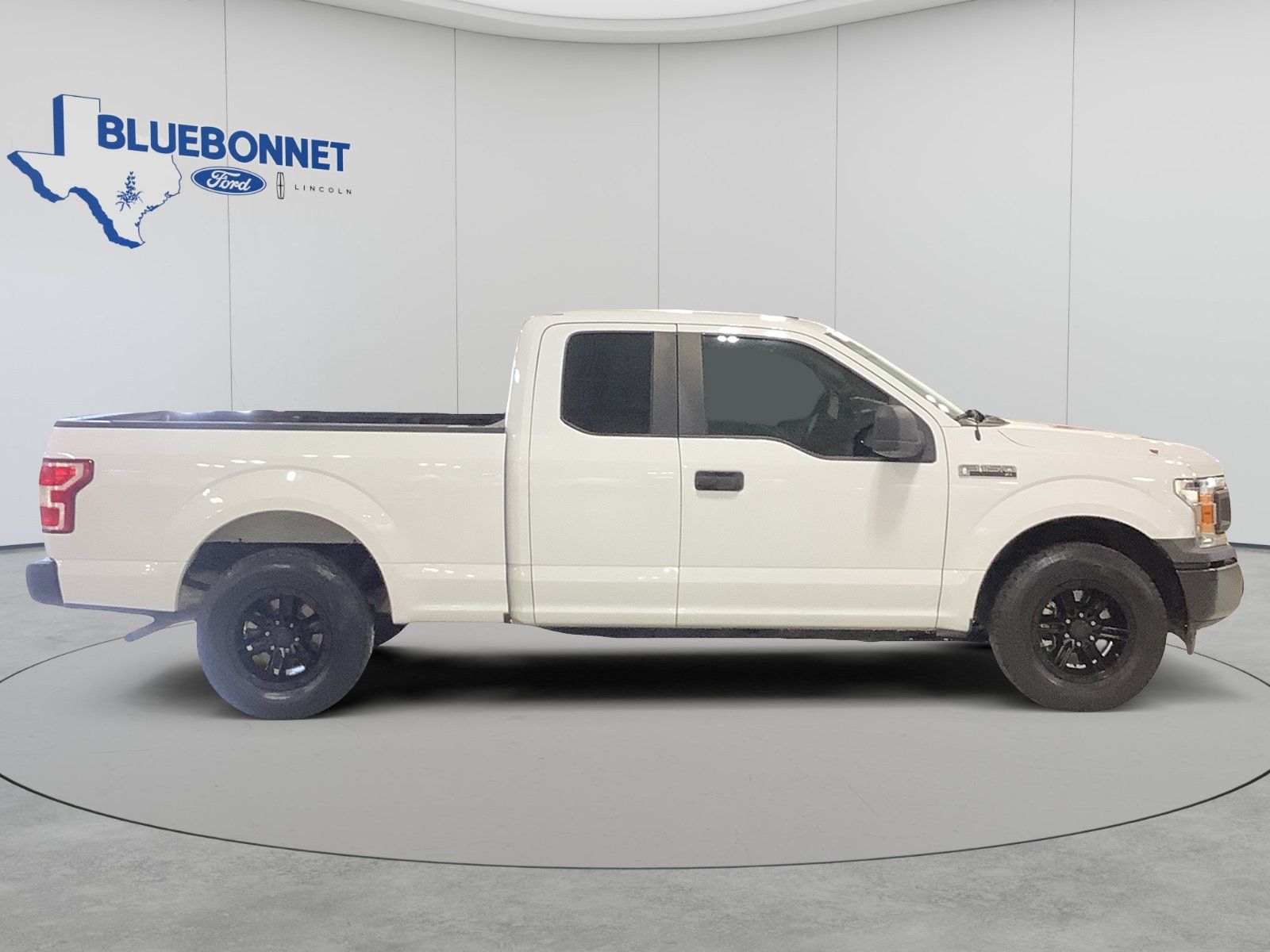 Used 2019 Ford F150 XL w/ Equipment Group 101A Mid RWD image 4