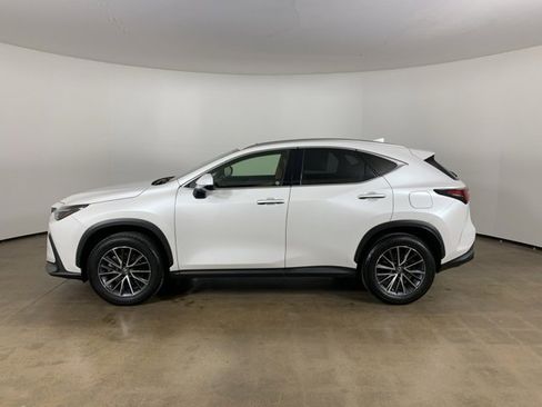 Used 2023 Lexus NX 250 FWD w/ Premium Package image 16