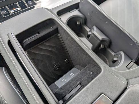 Certified 2025 INFINITI QX80 Luxe w/ Exterior Package image 18