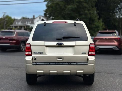 Used 2012 Ford Escape XLT AWD/4WD image 4