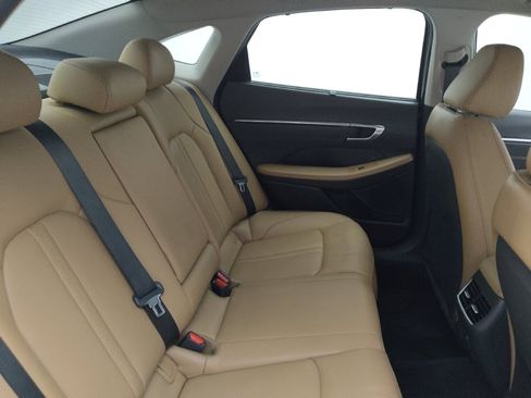 Used 2023 Hyundai Sonata Limited FWD image 19