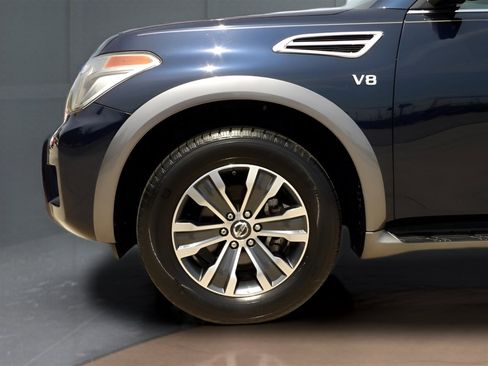 Used 2017 Nissan Armada SL w/ Moonroof Package image 7