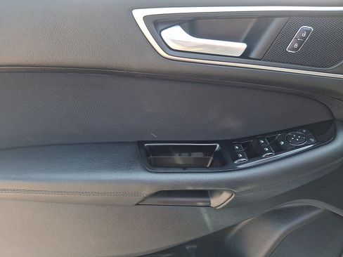 Used 2017 Ford Edge SEL AWD/4WD image 12