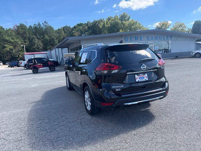 Used 2017 Nissan Rogue SV w/ SV Premium Package FWD image 20