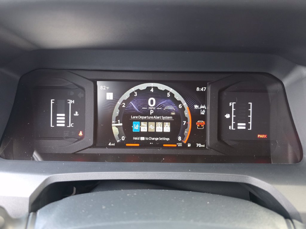 New 2026 Toyota 4Runner SR5 AWD/4WD image 31