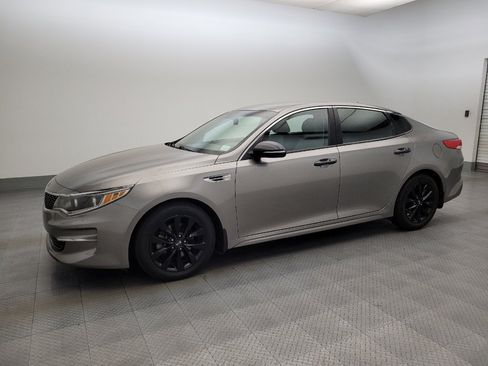 Used 2016 Kia Optima EX FWD image 2