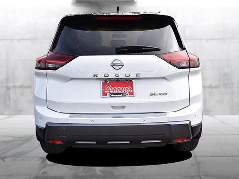 Certified 2024 Nissan Rogue SL image 6