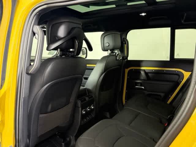 New 2026 Land Rover Defender 110 Trophy Edition AWD/4WD image 21