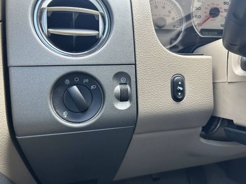 Used 2008 Ford F150 King Ranch AWD/4WD image 16
