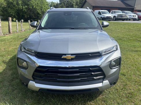 Used 2023 Chevrolet TrailBlazer LT w/ Convenience Package FWD image 6