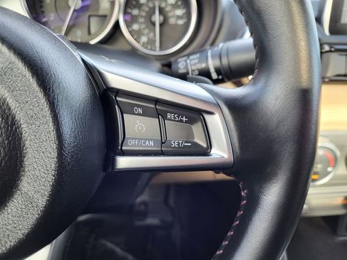 Used 2017 MAZDA MX-5 Miata RF Grand Touring image 17