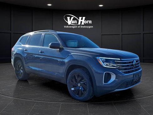 New 2026 Volkswagen Atlas SE AWD/4WD image 1