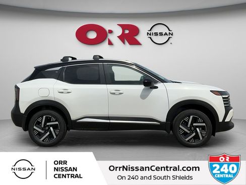 New 2026 Nissan Kicks SV w/ Cold Weather Package FWD image 4